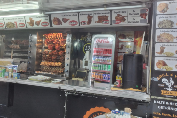 Bild 2 von Wochenmarkt: Grill4you Labeeb